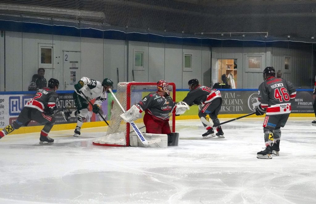 Bittere Heimniederlage im Oberösterreich-Derby: Sharks unterliegen den Grizzlies mit 2:3